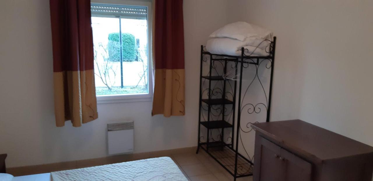 Charmant Logement Avec Piscine Bergerac Kültér fotó